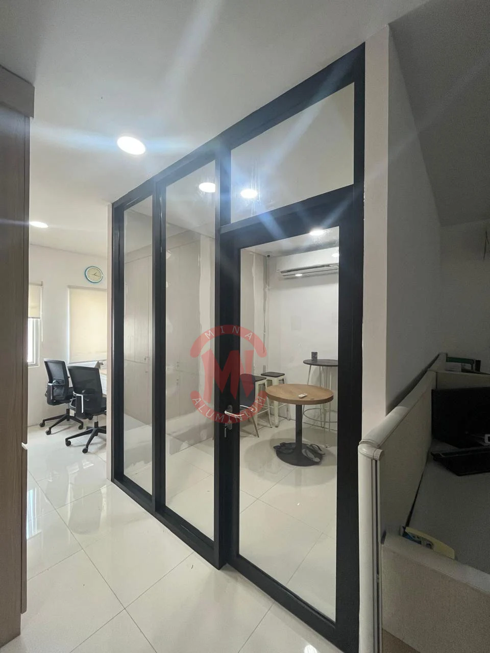 partisi kantor aluminium